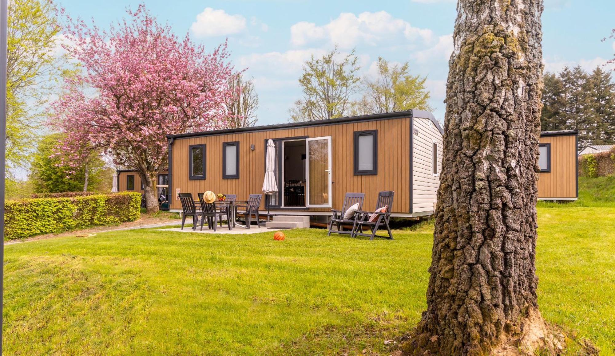 Ardennen Camping 贝尔特里 外观 照片